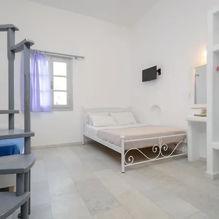 Depis Daire Naxos City